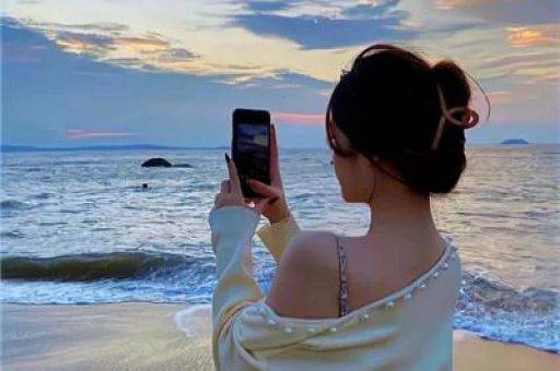 51吃瓜网-每日娱乐爆料网红事件明星黑料网络热门资讯